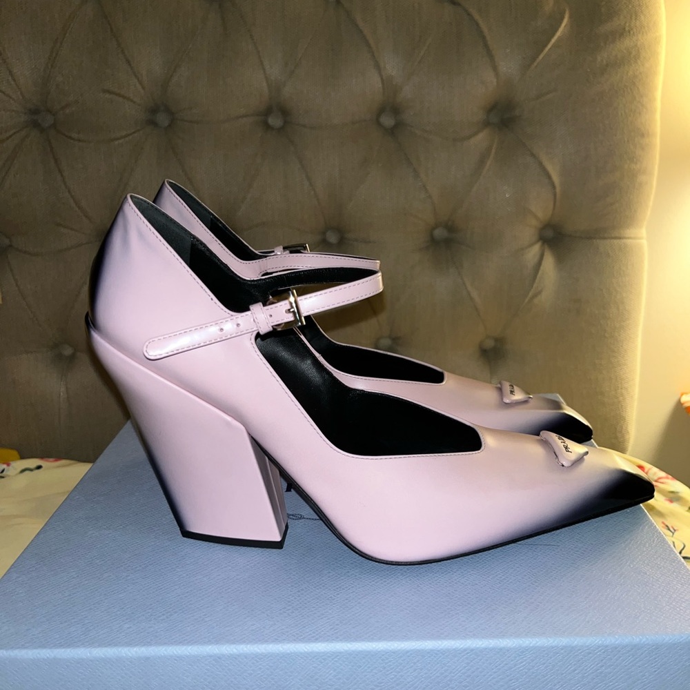 Prada heels size 41